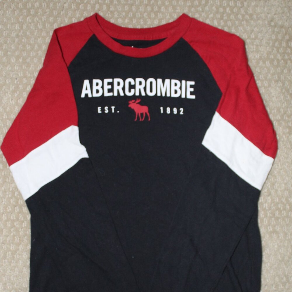 Abercrombie Boys Long-sleeve Tee (9/10)